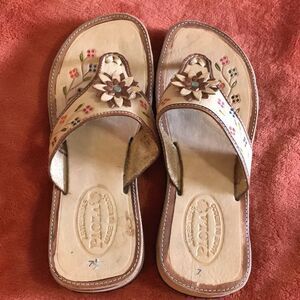 🔥FIRM PRICE 🔥Paola Made In México Sandals Leather